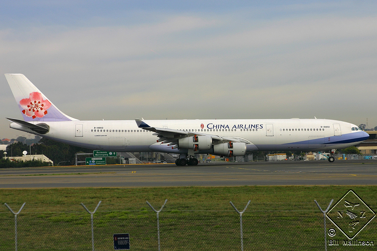 B-18802 · Airbus A340-313 · (SYD / YSSY)