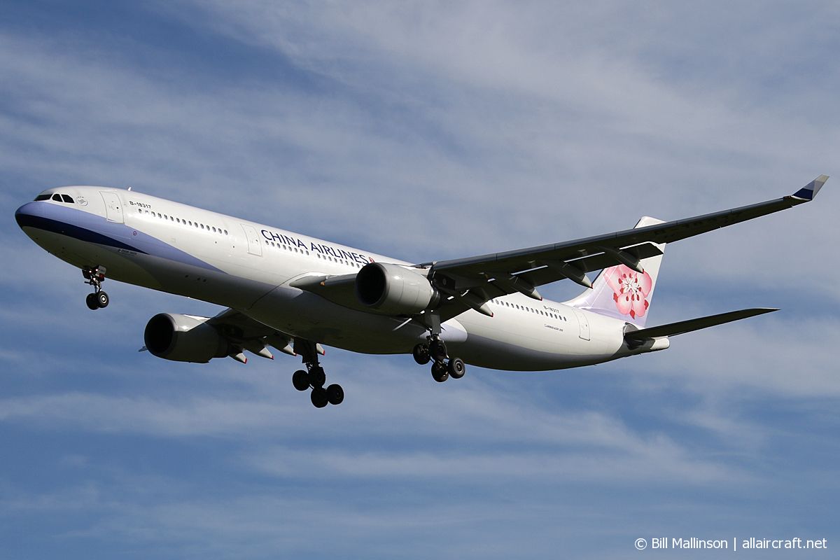 B-18317 (861) 2007 Airbus A330-302