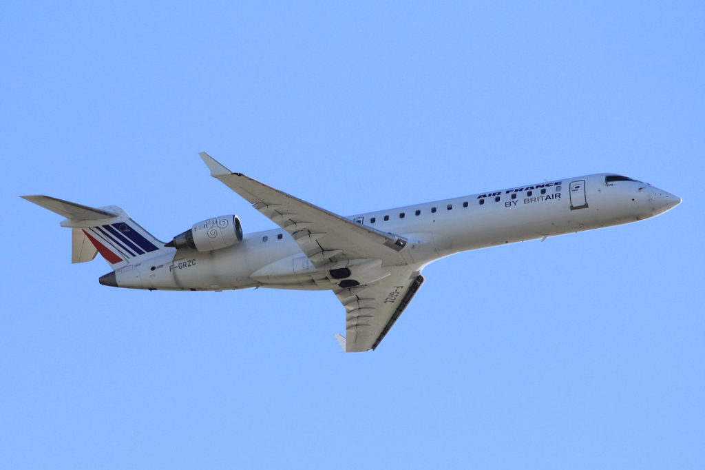 F-GRZC · Bombardier CRJ-701 · (FCO / LIRF)