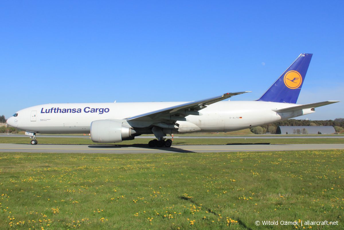 D-ALFB · Boeing 777-FBT · (SVG / ENZV)
