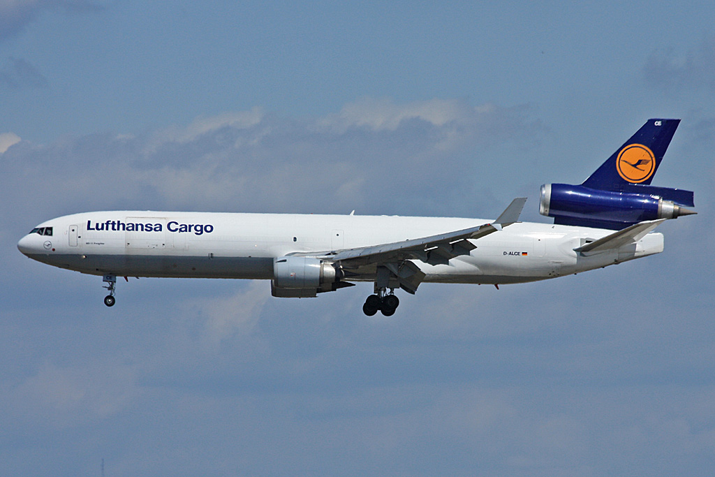 D-ALCE (48785) 1998 McDonnell Douglas MD-11F