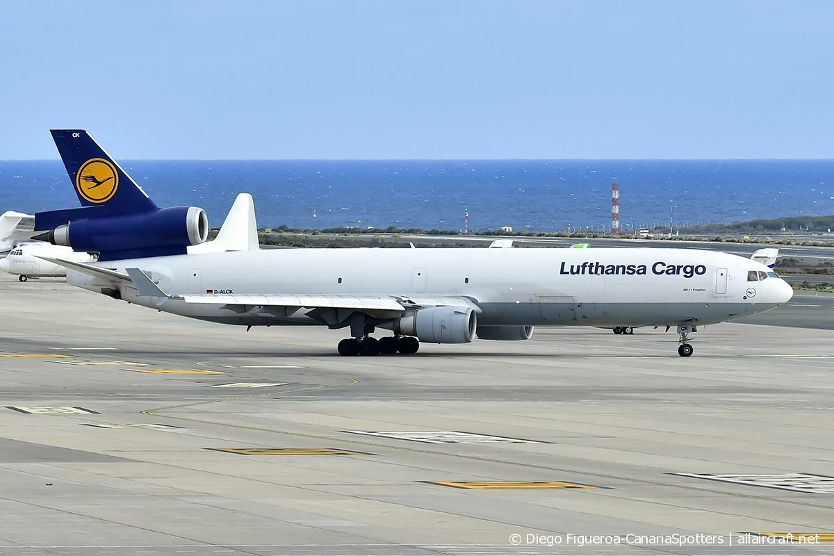 D-ALCK (48803) 2000 McDonnell Douglas MD-11F