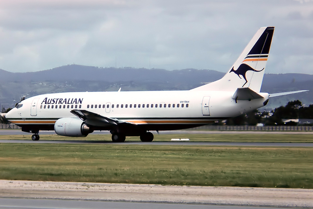 VH-TAH (cn 23479) Boeing 737-376