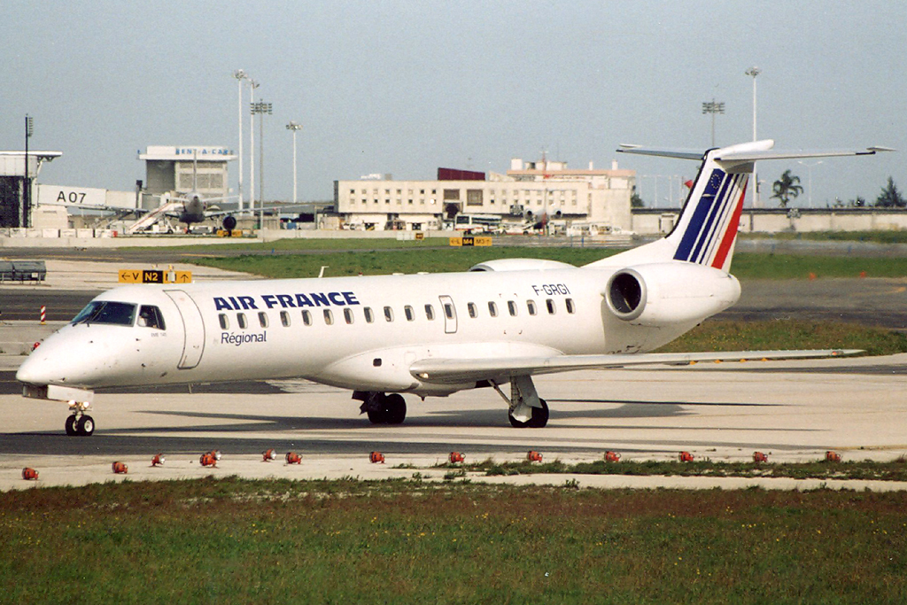 F-GRGI · Embraer EMB-145EU · (LIS / LPPT)