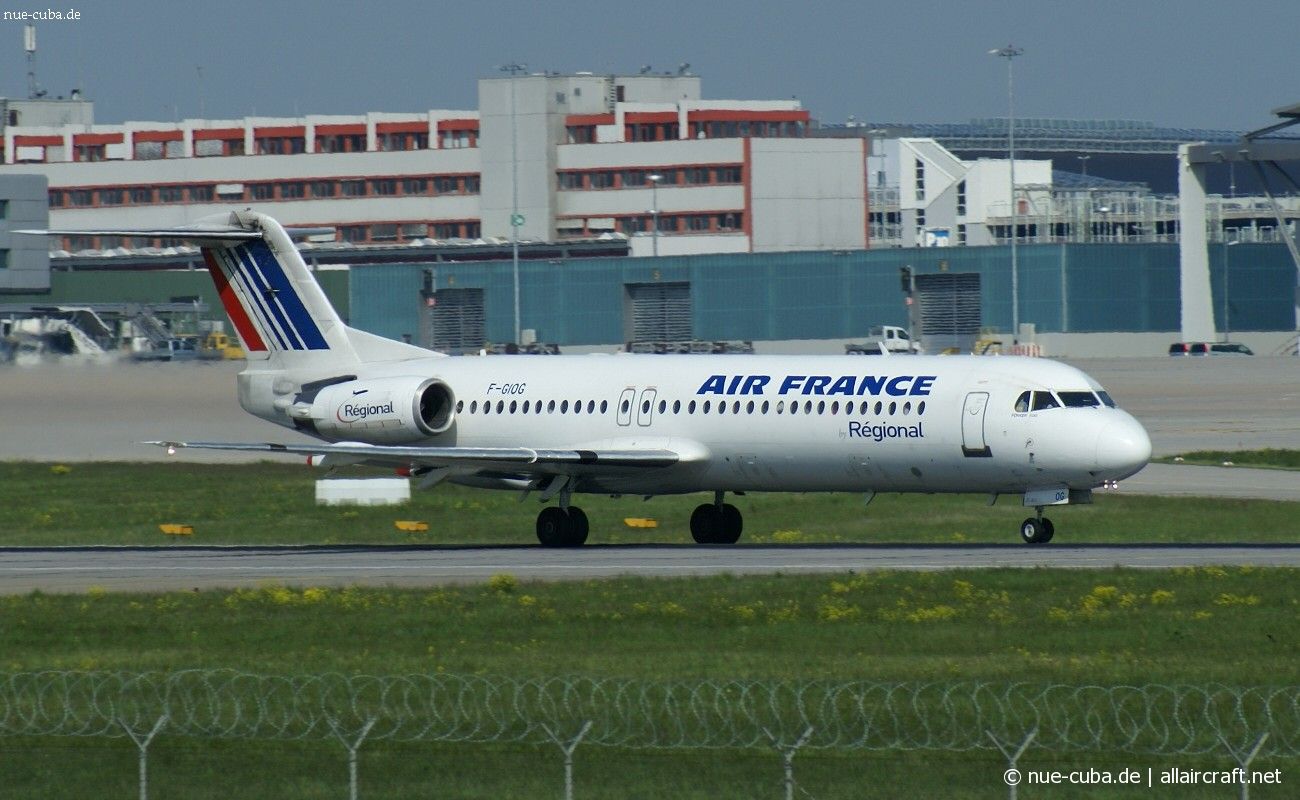 F-GIOG (cn 11364) Fokker 100