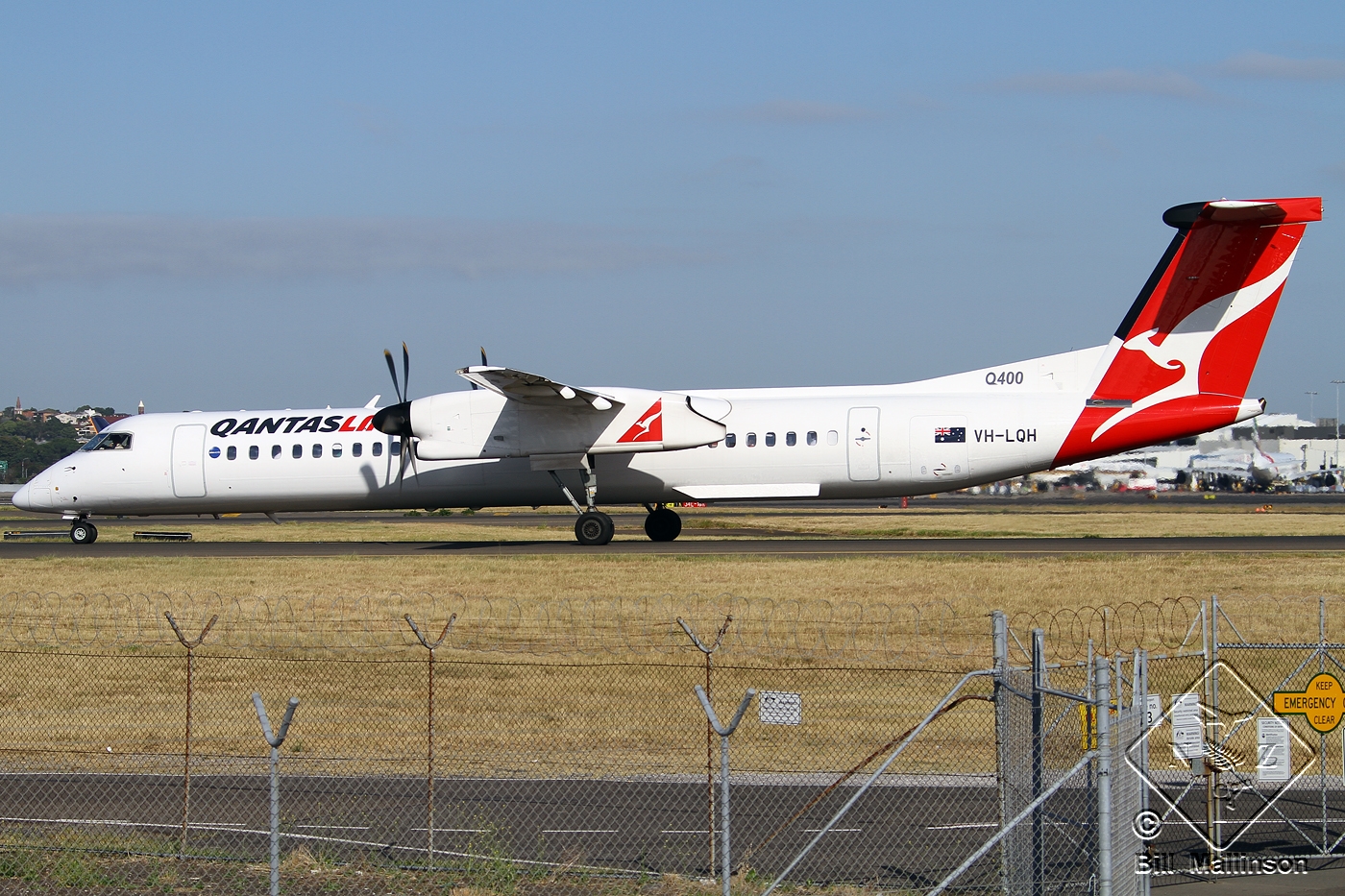 VH-LQH (4431) 2012 Bombardier Dash 8-Q402