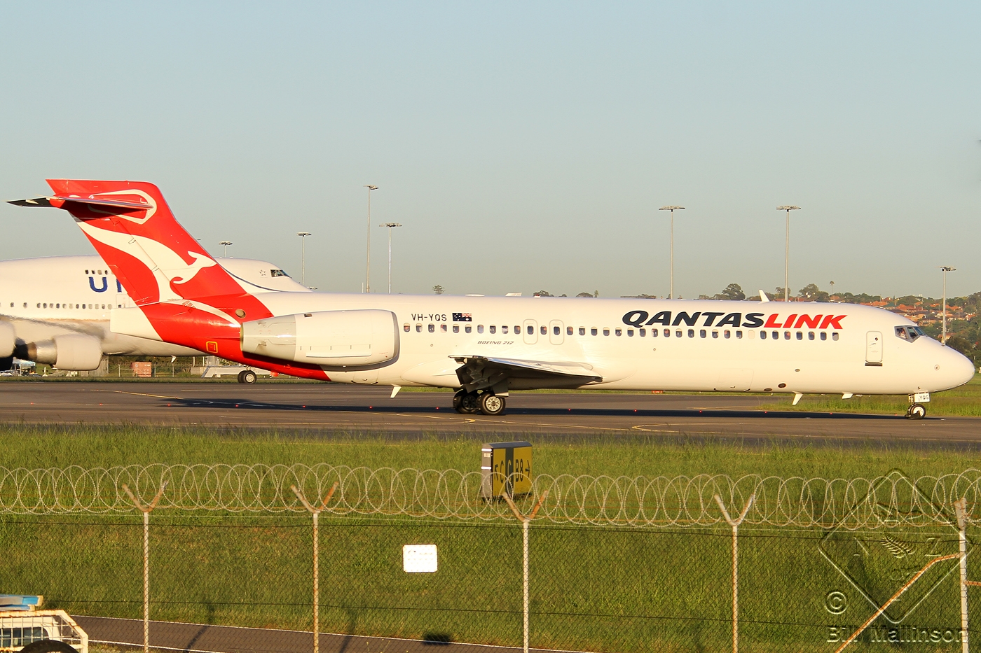 VH-YQS · Boeing 717-2BL · (SYD / YSSY)