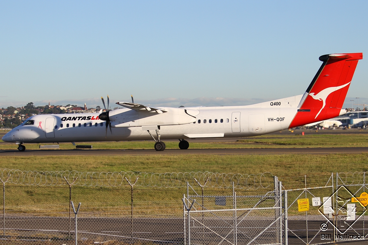 VH-QOF · Bombardier Dash 8-Q402 · (SYD / YSSY)