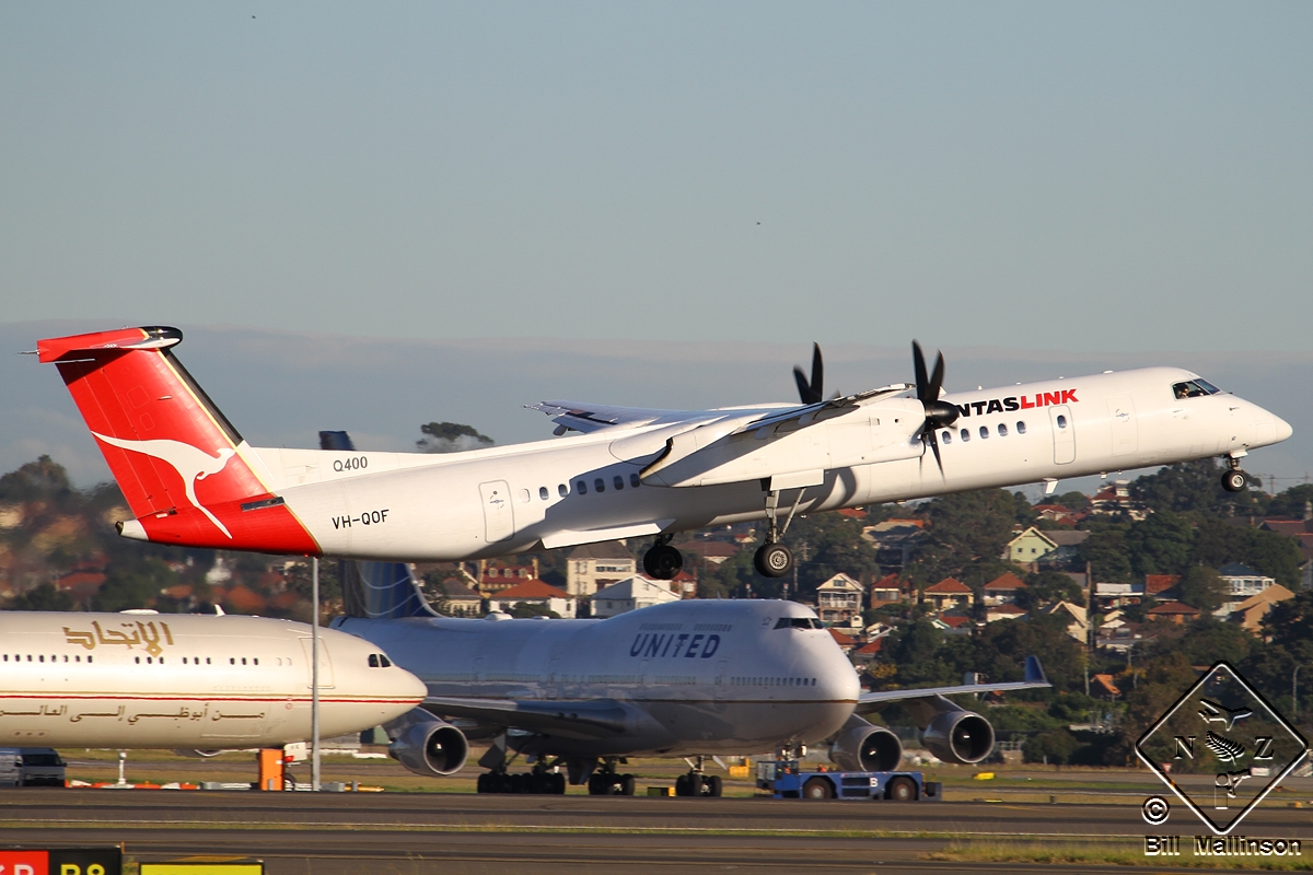 VH-QOF (4128) 2006 Bombardier Dash 8-Q402