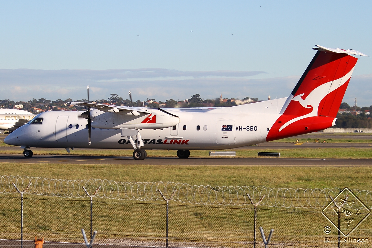 VH-SBG (575) 2001 Bombardier Dash 8-Q315