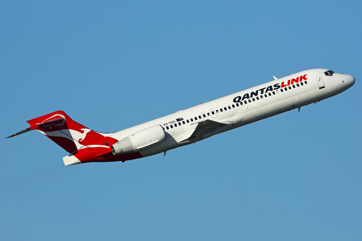 VH-YQU, (cn 55180), Boeing 717-2BL