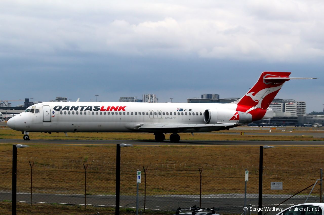 VH-NXI (55054) 1999 Boeing 717-2K9