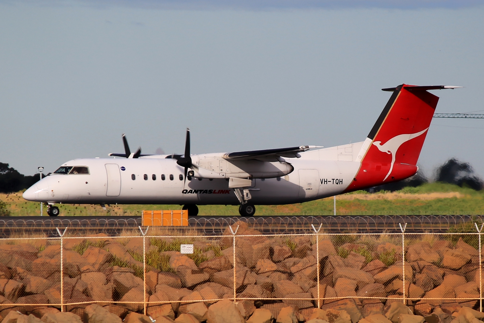 VH-TQH (597) 2003 Bombardier Dash 8-Q315