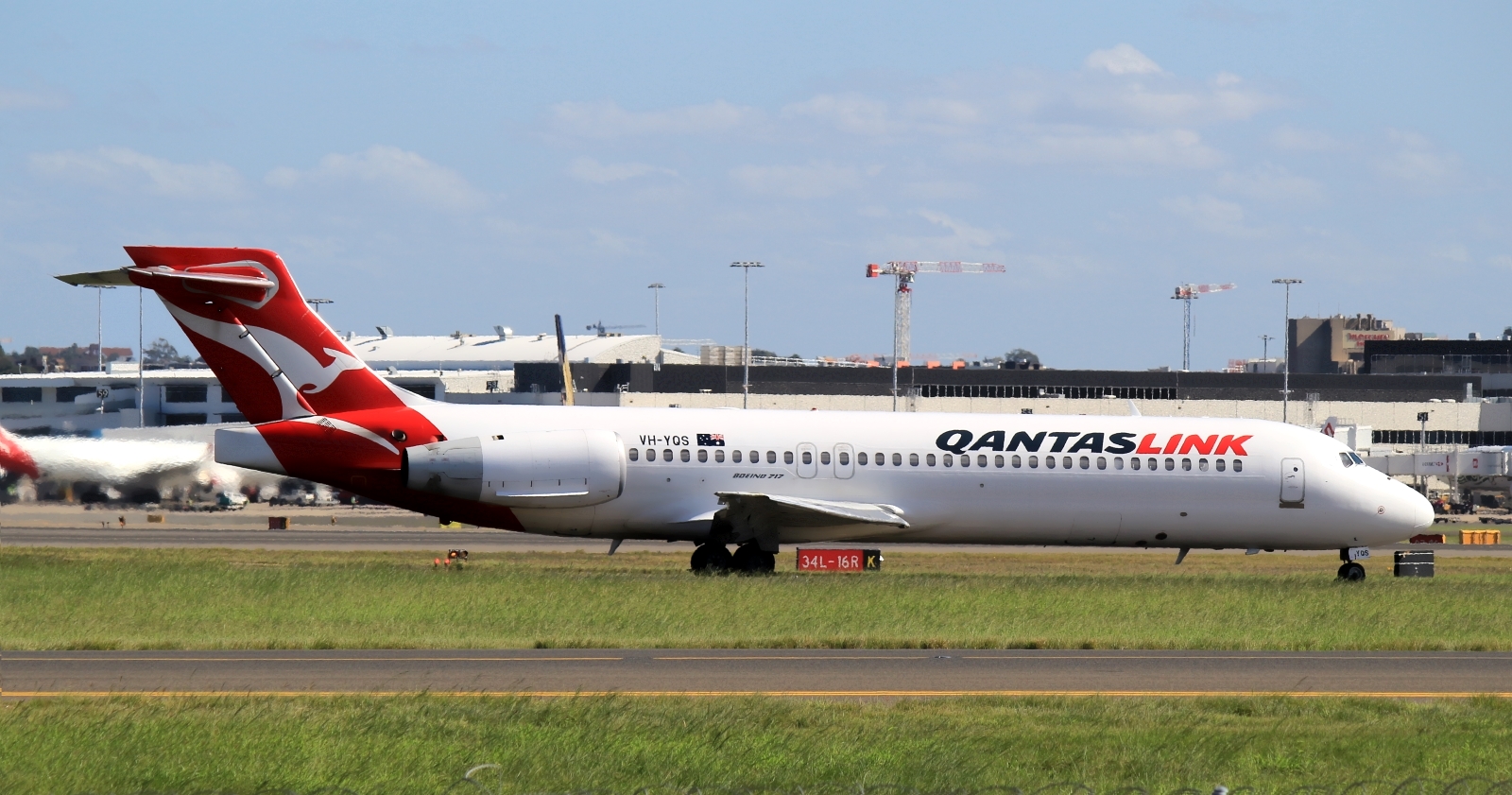 VH-YQS (55178) 2004 Boeing 717-2BL