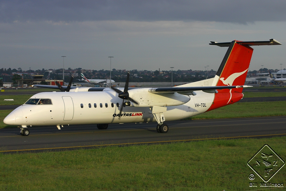VH-TQL · Bombardier Dash 8-Q315 · (SYD / YSSY)