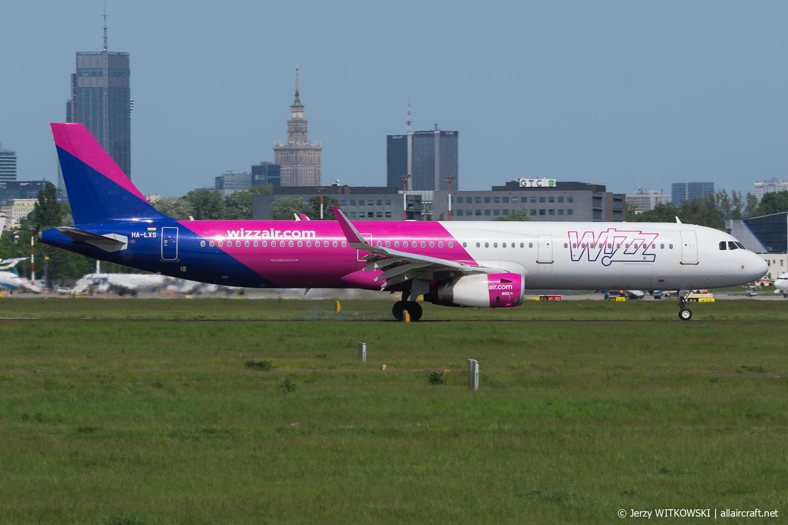 HA-LXS · Airbus A321-231(WL) · (WAW / EPWA)