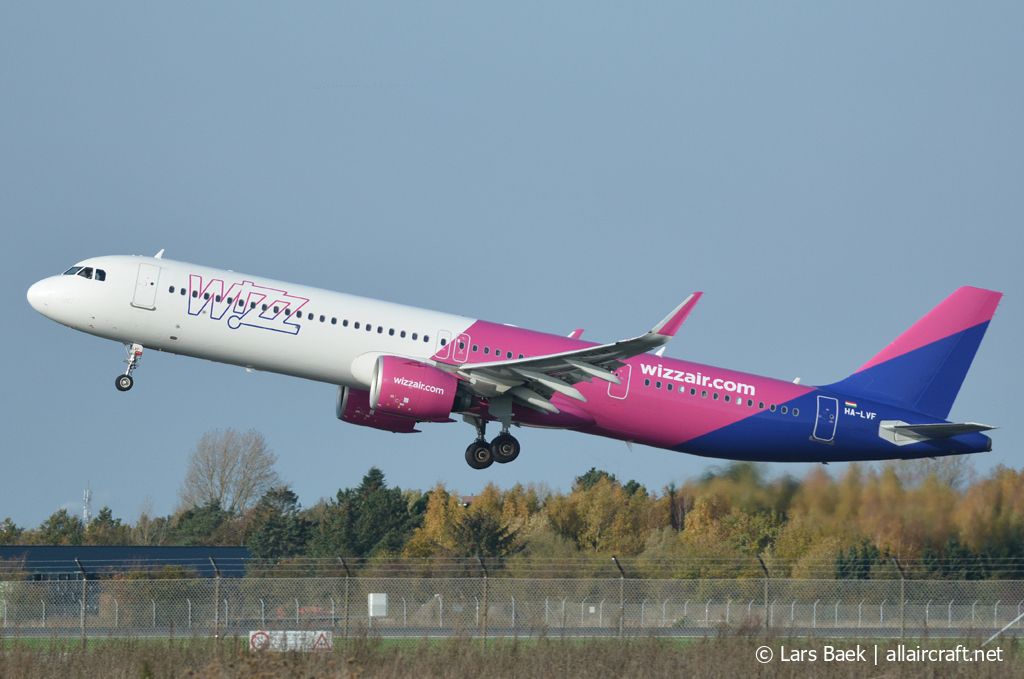 HA-LVF · Airbus A321-271NX · (CPH / EKCH)