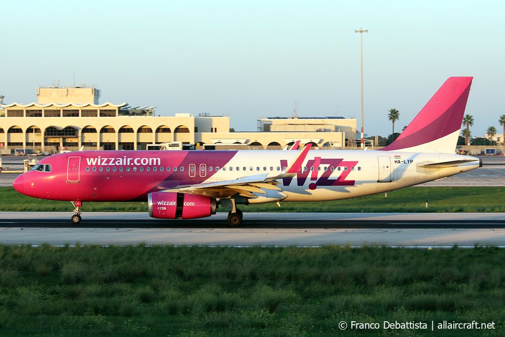 HA-LYP (6589) 2015 Airbus A320-232(WL)