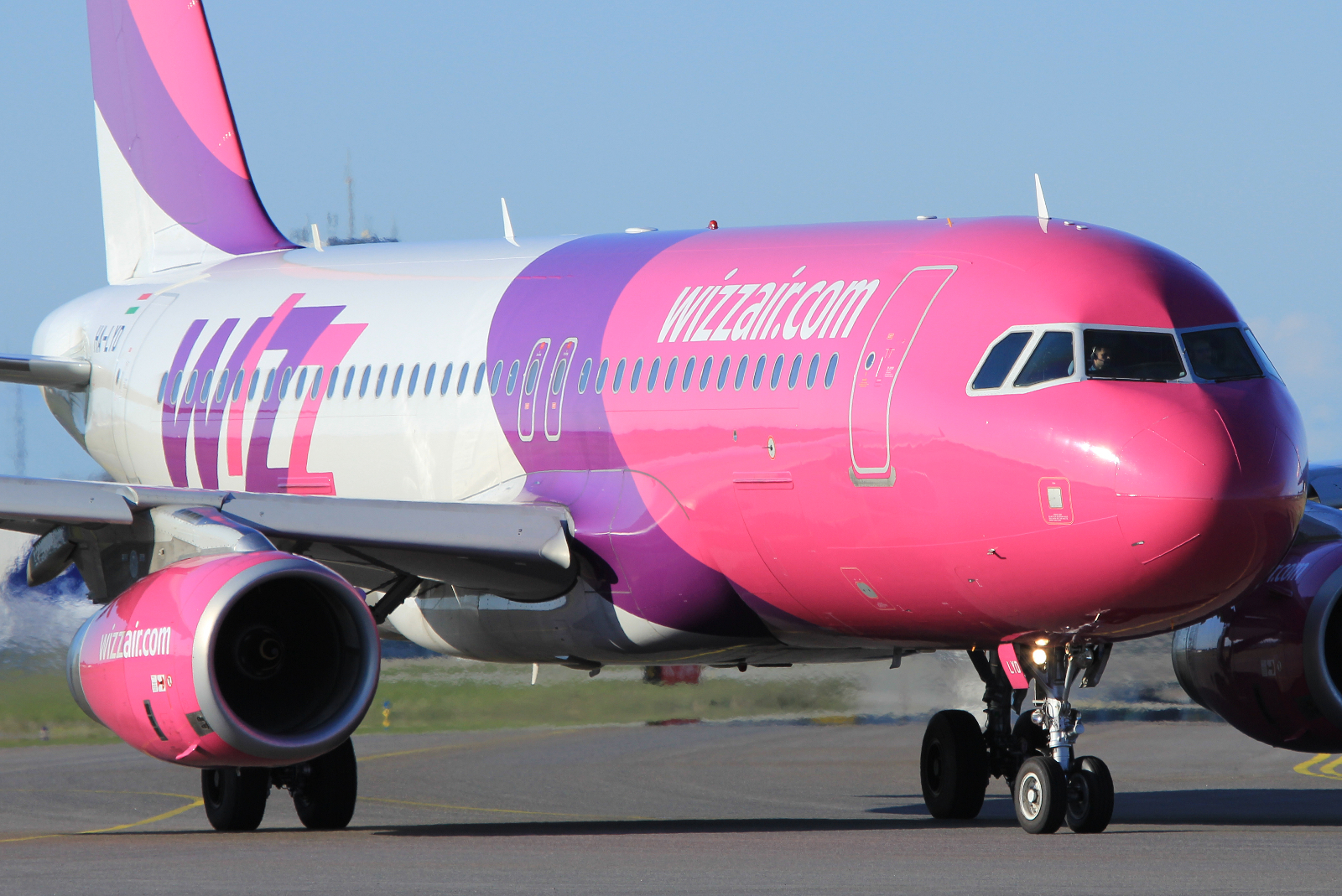 HA-LYD · Airbus A320-232(WL) · (SVG / ENZV)