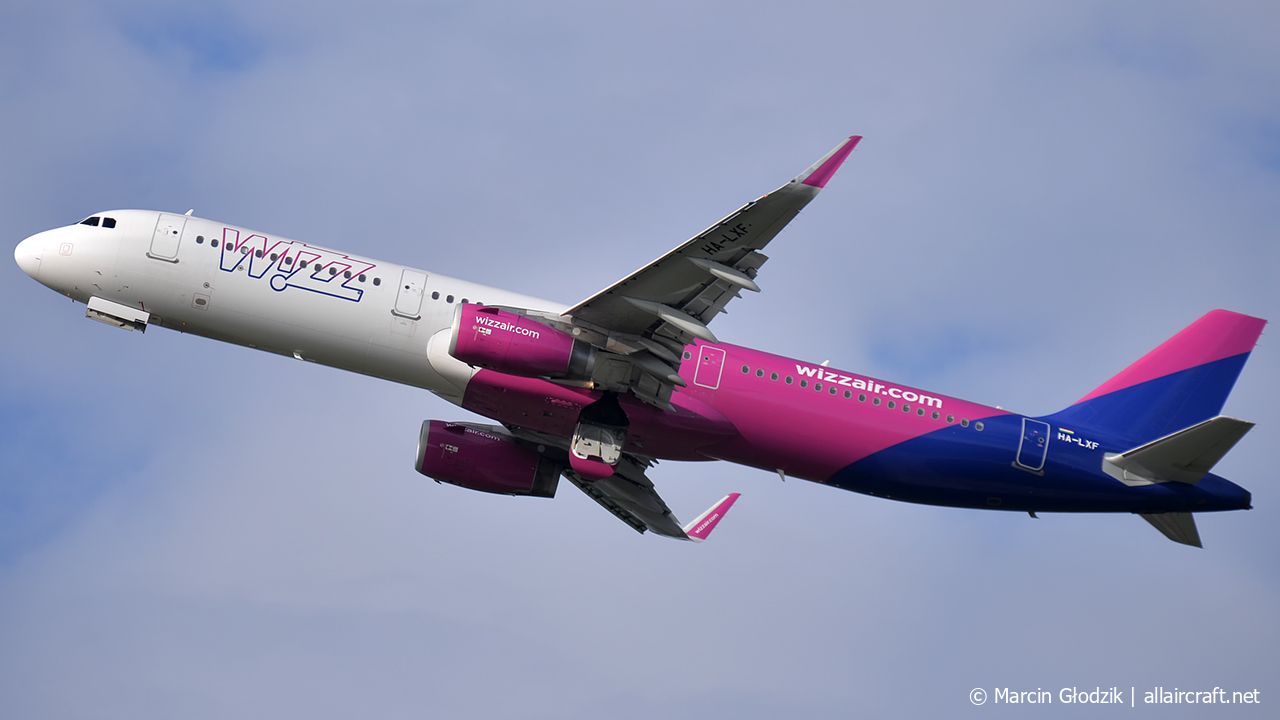 HA-LXF · Airbus A321-231(WL) · (KRK / EPKK)