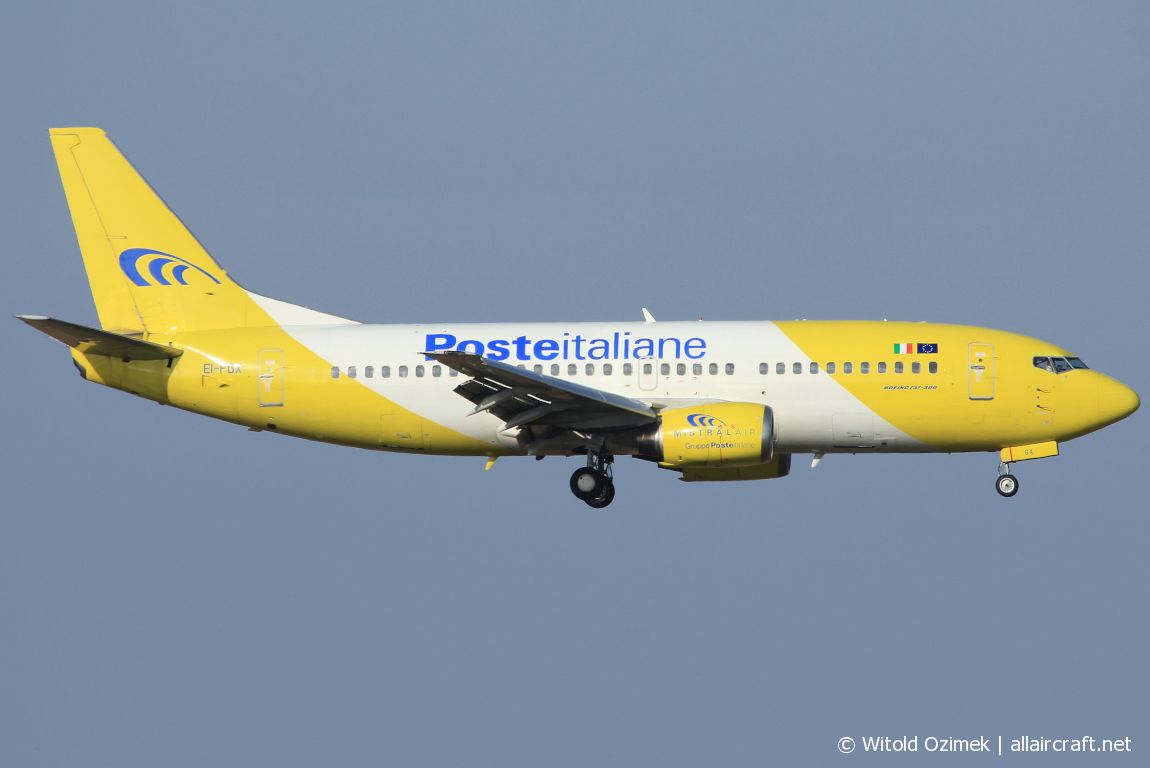 EI-FGX (28054) 1998 Boeing 737-3Q8 QC