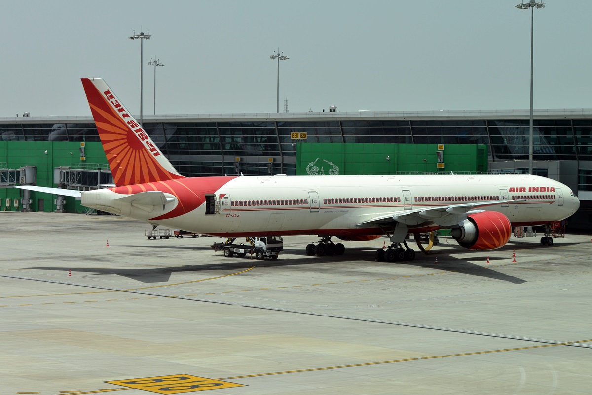 VT-ALJ · Boeing 777-337/ER · (DEL / VIDP)