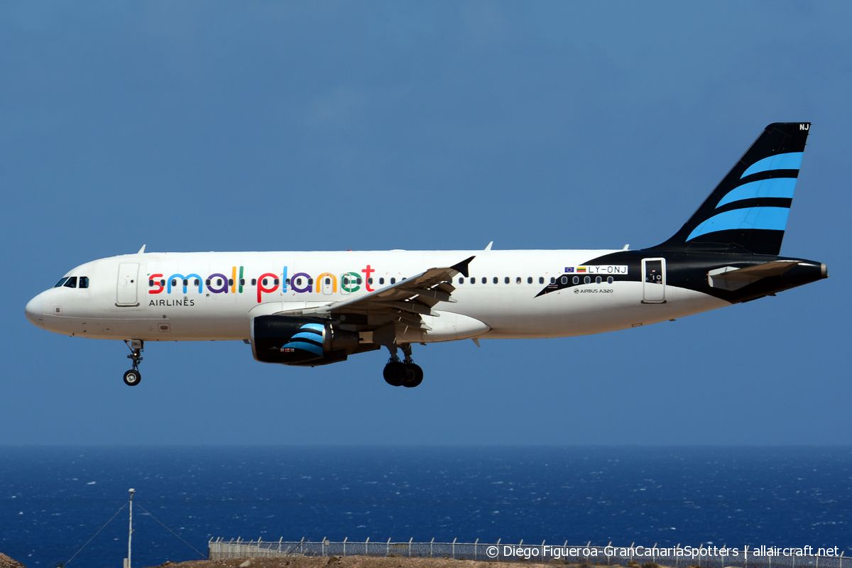LY-ONJ · Airbus A320-214 · (LPA / GCLP)