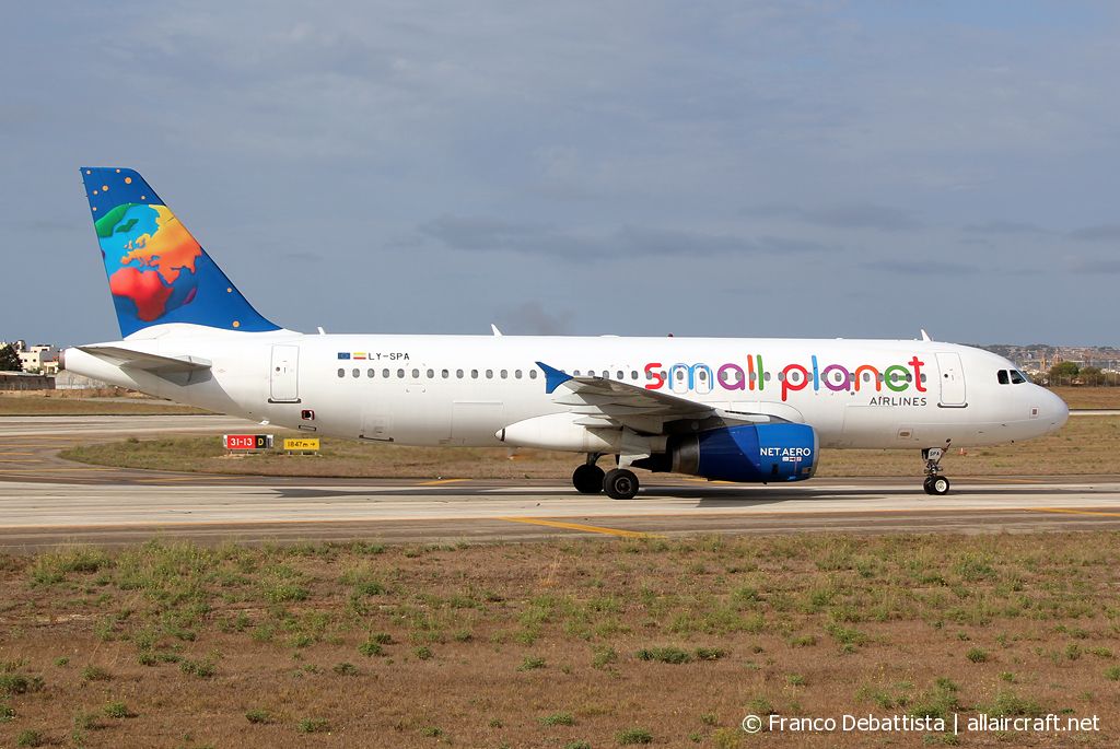 LY-SPA (1715) 2002 Airbus A320-232