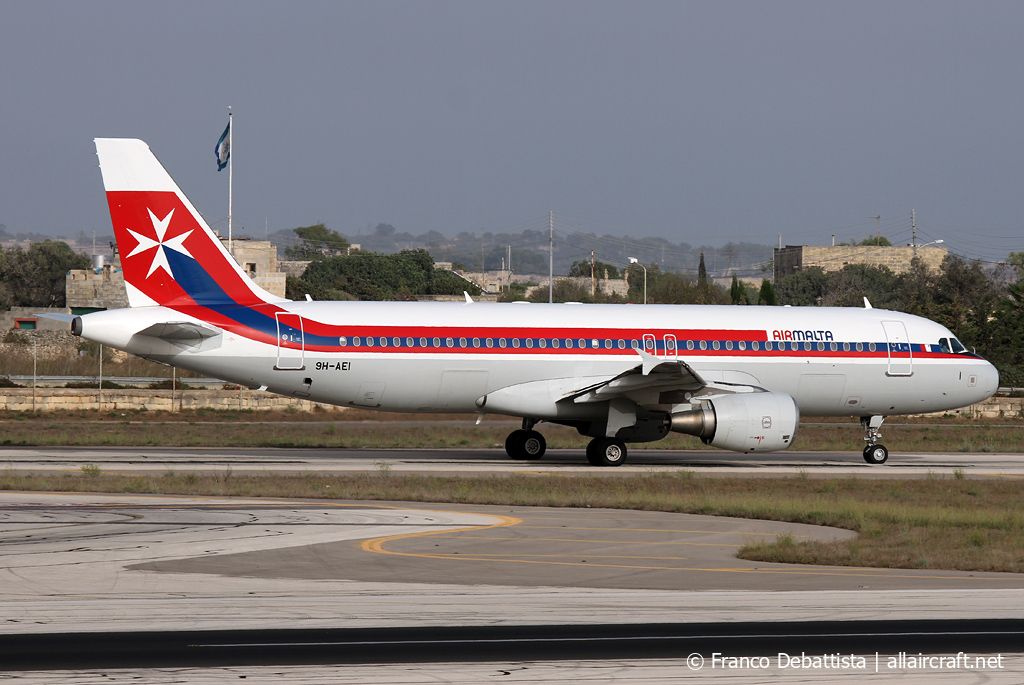 9H-AEI (2189) 2004 Airbus A320-214