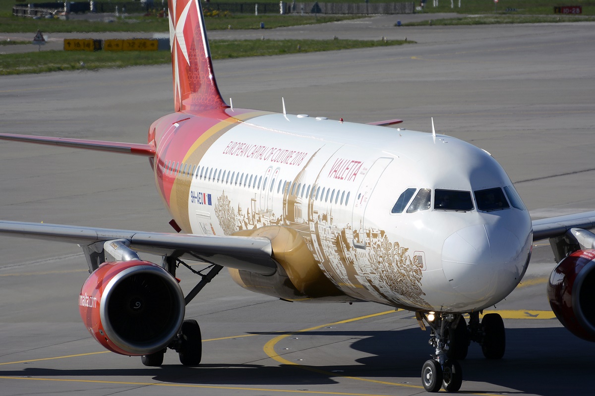 9H-AEO · Airbus A320-214 · (ZRH / LSZH)