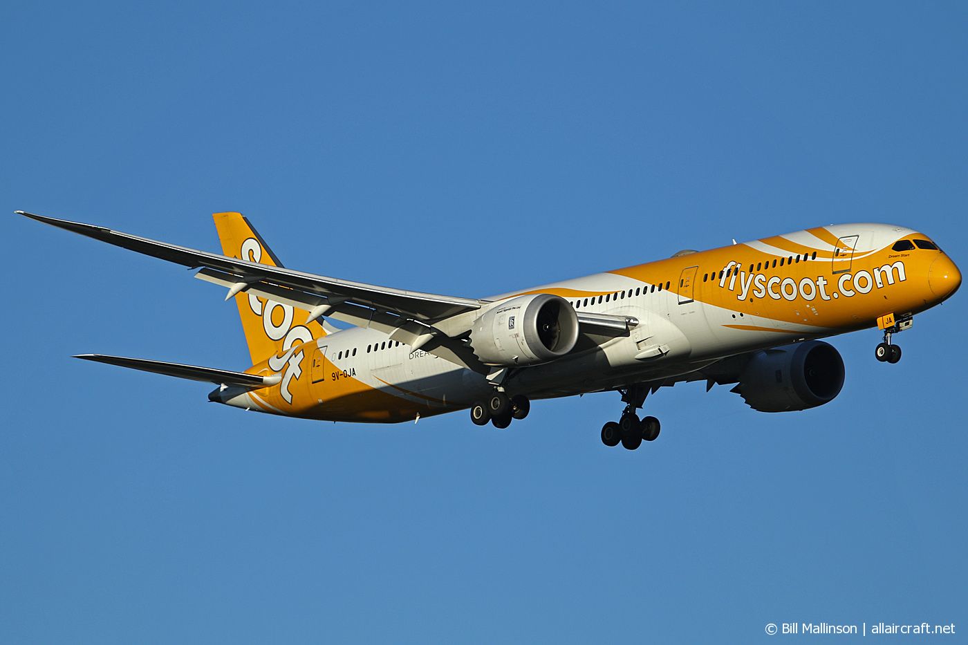 9V-OJA (37112) 2015 Boeing 787-9 Dreamliner