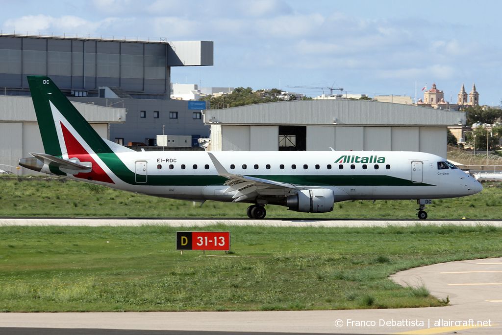 EI-RDC · Embraer 170-200STD · (MLA / LMML)