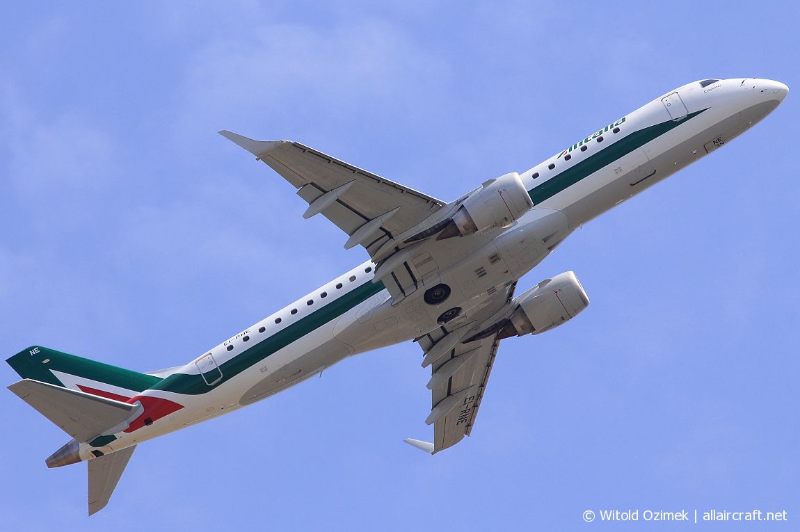 EI-RNE · Embraer 190-100STD · (FCO / LIRF)