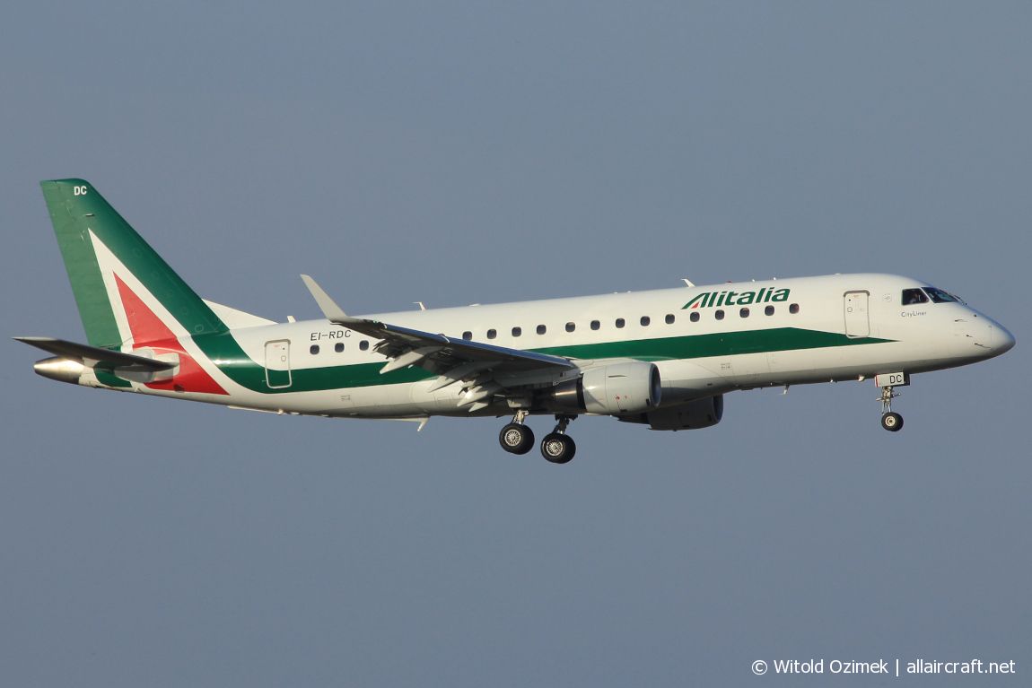 EI-RDC (17000333) Embraer 170-200STD