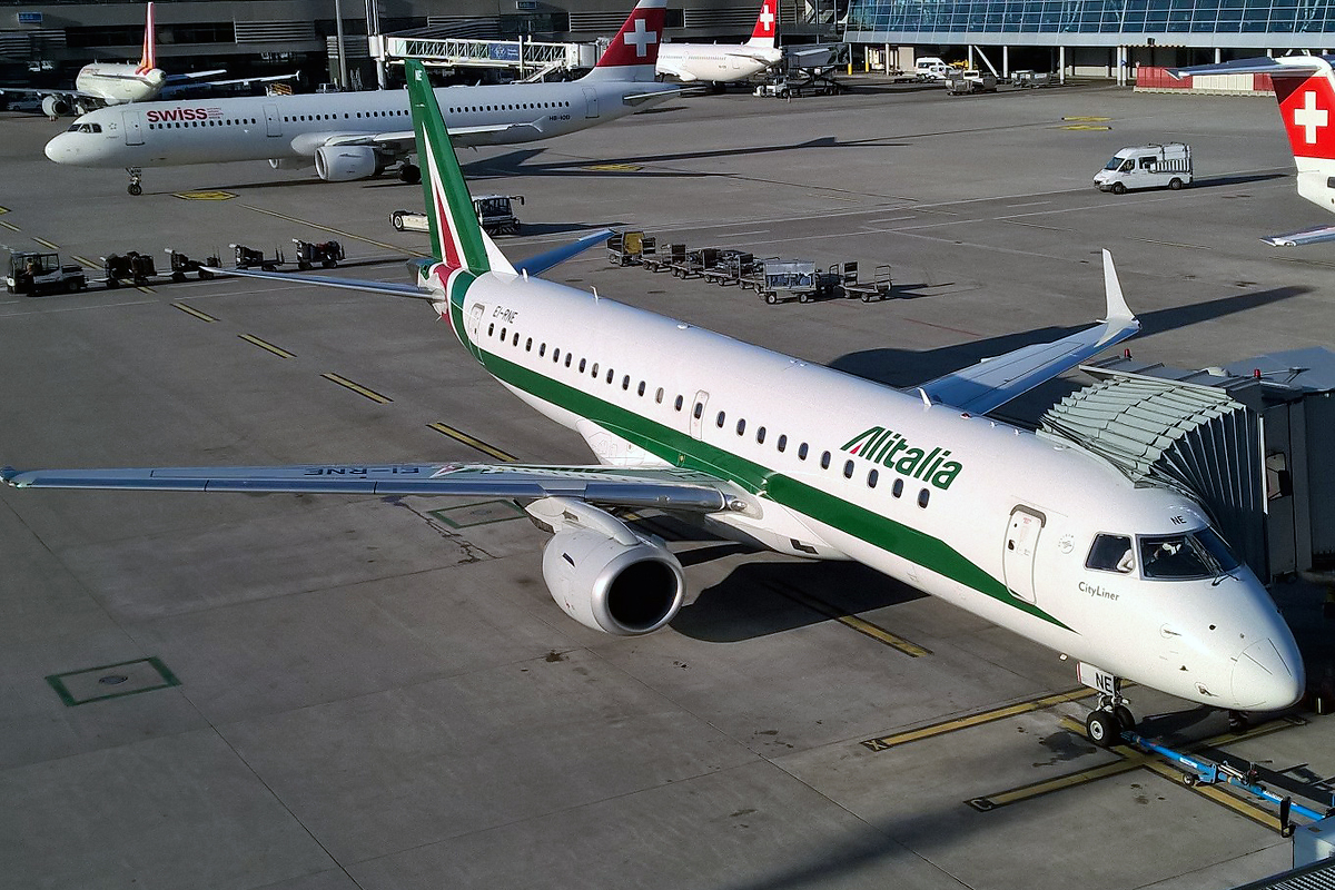 EI-RNE (cn 19000520) Embraer 190-100STD