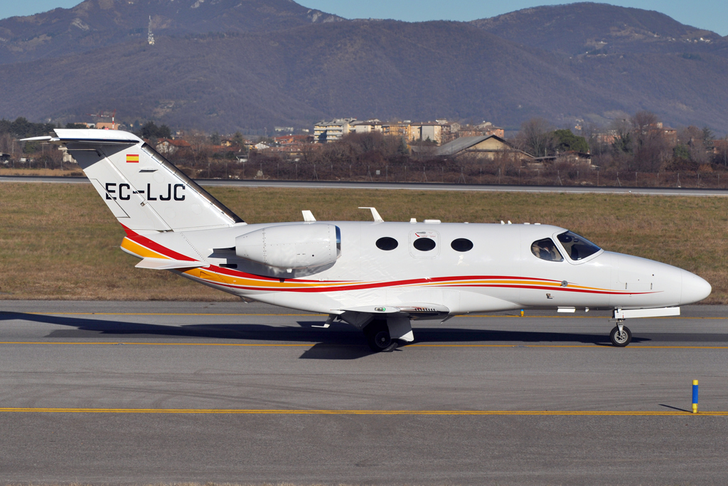 EC-LJC · Cessna 510 Citation Mustang · (BGY / LIME)