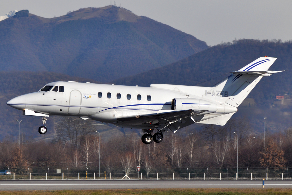 I-AZFB · Hawker Siddeley HS-125-700A · (BGY / LIME)