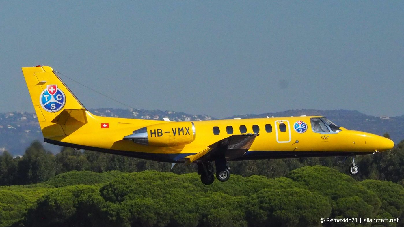 HB-VMX · Cessna 550B Citation Bravo · (FAO / LPFR)