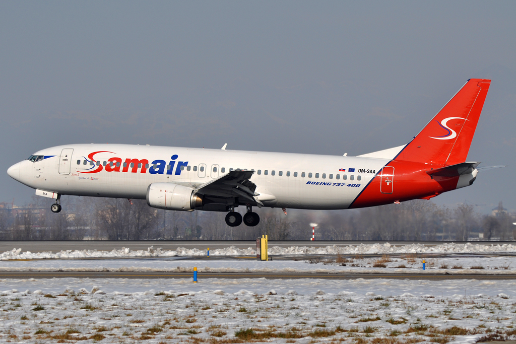 OM-SAA · Boeing 737-476 · (BGY / LIME)