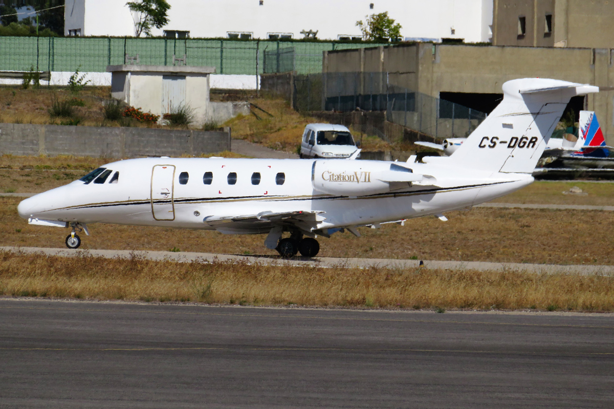 CS-DGR · Cessna 650 Citation VII · (LPCS)