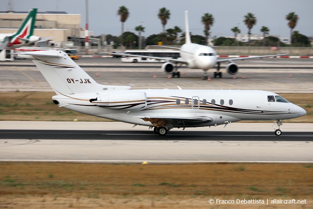 OY-JJK · Hawker Beechcraft 4000 · (MLA / LMML)