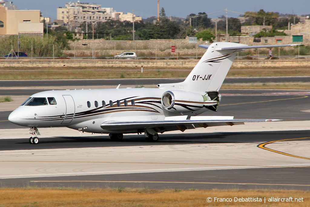 OY-JJK · Hawker Beechcraft 4000 · (MLA / LMML)