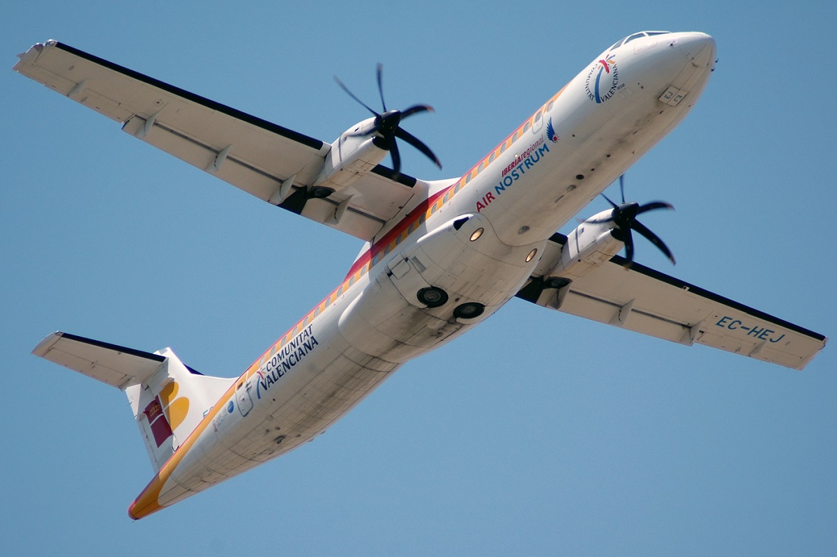 EC-HEJ (565) 1998 ATR 72-500