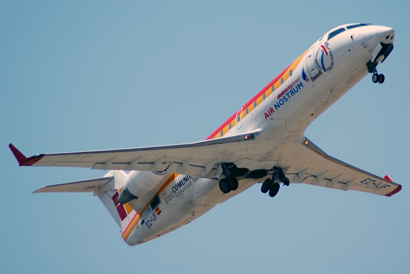 EC-IJF · Bombardier CRJ-200ER · (PMI / LEPA / LESJ)