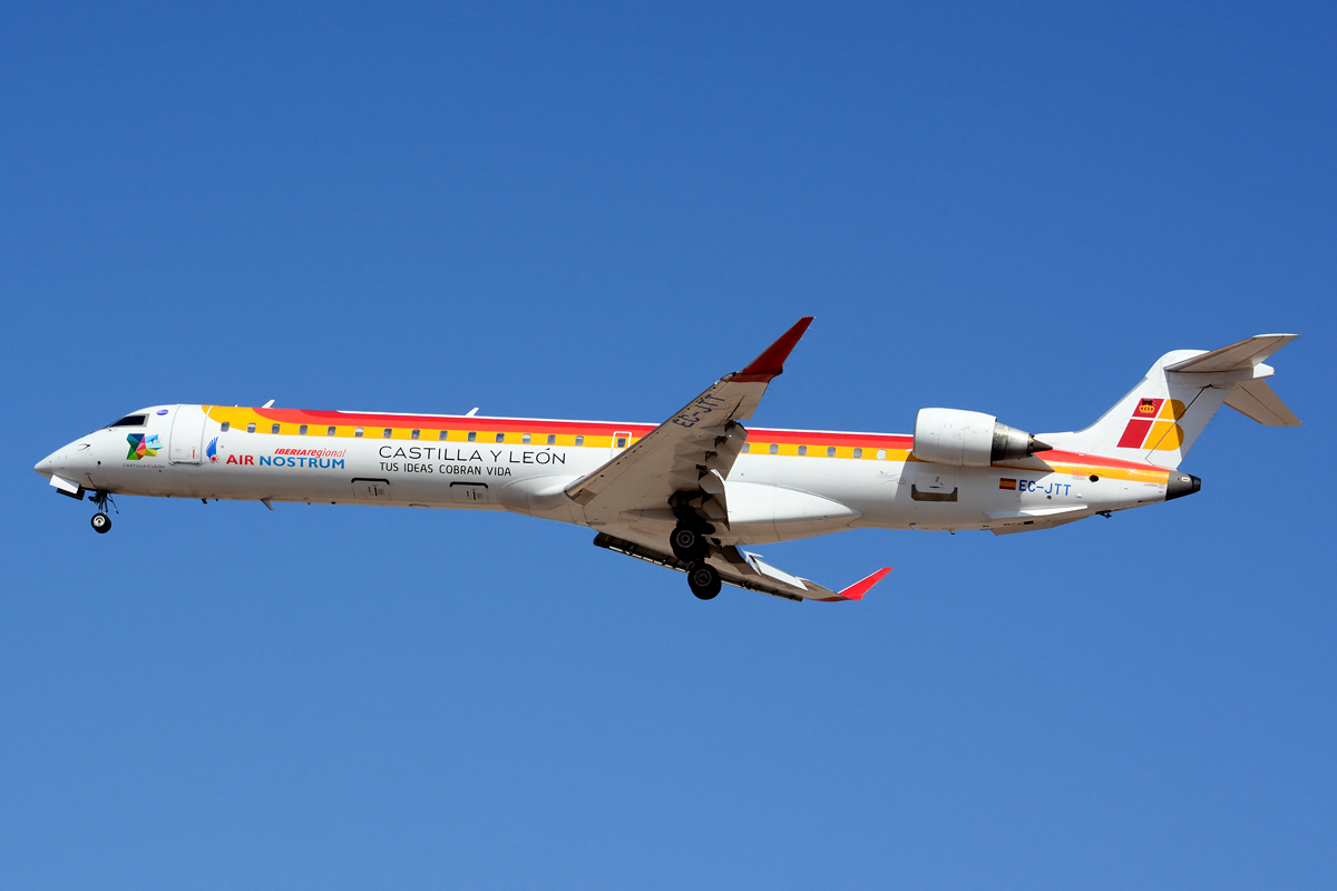 EC-JTT · Bombardier CRJ-900ER · (LPA / GCLP)