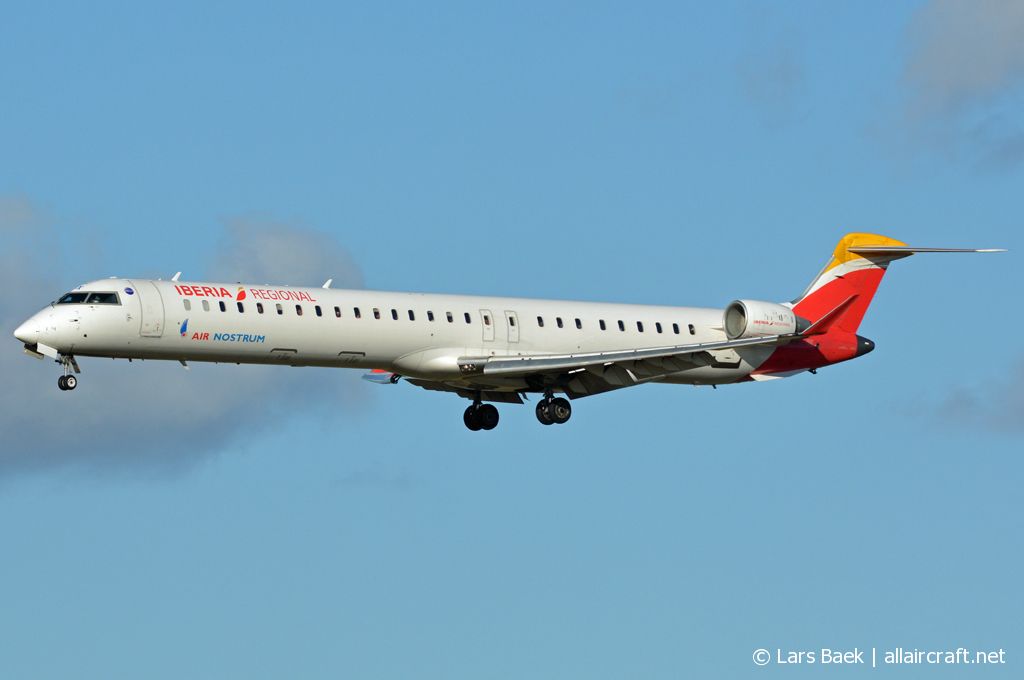 EC-LJX (cn 19008) Bombardier CRJ-1000