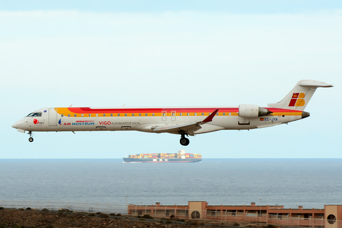 EC-JYA · Bombardier CRJ-900ER · (LPA / GCLP)