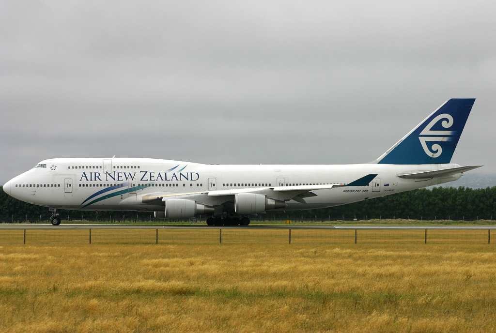 ZK-NBW · Boeing 747-419 · (CHC / NZCH)