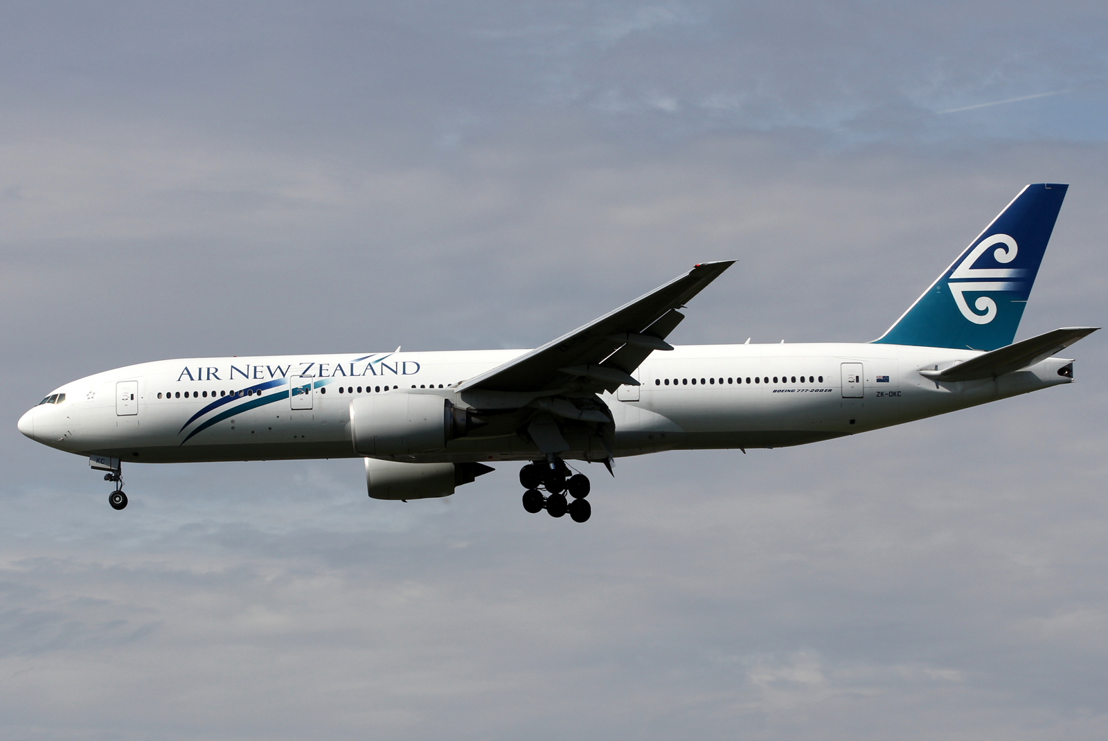 ZK-OKC (cn 34377) Boeing 777-219ER