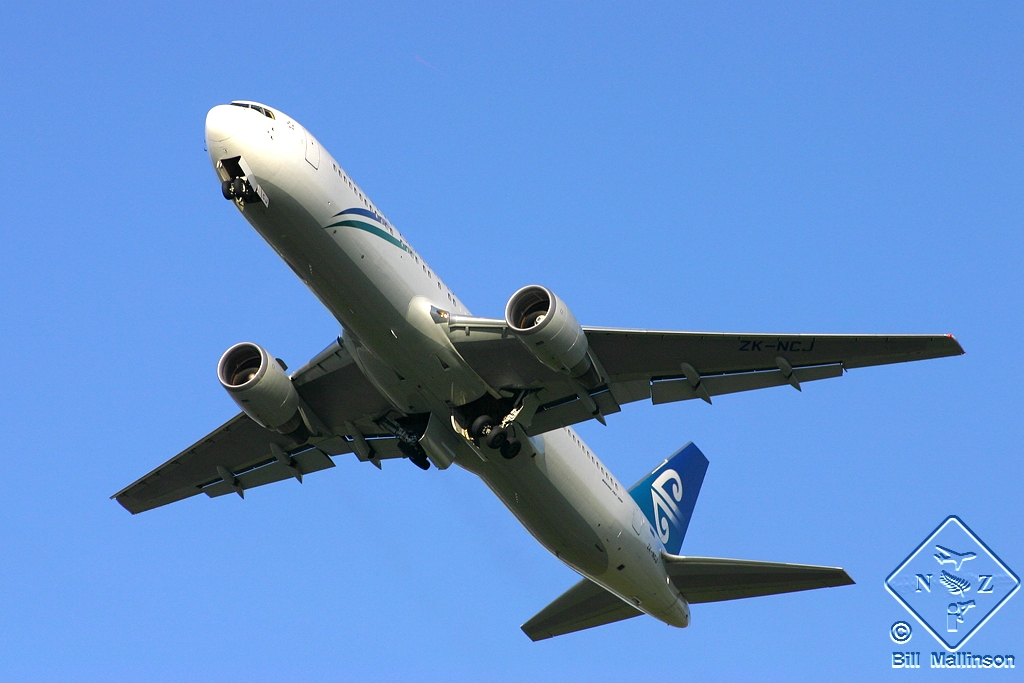 ZK-NCJ (cn 26915) Boeing 767-319ER